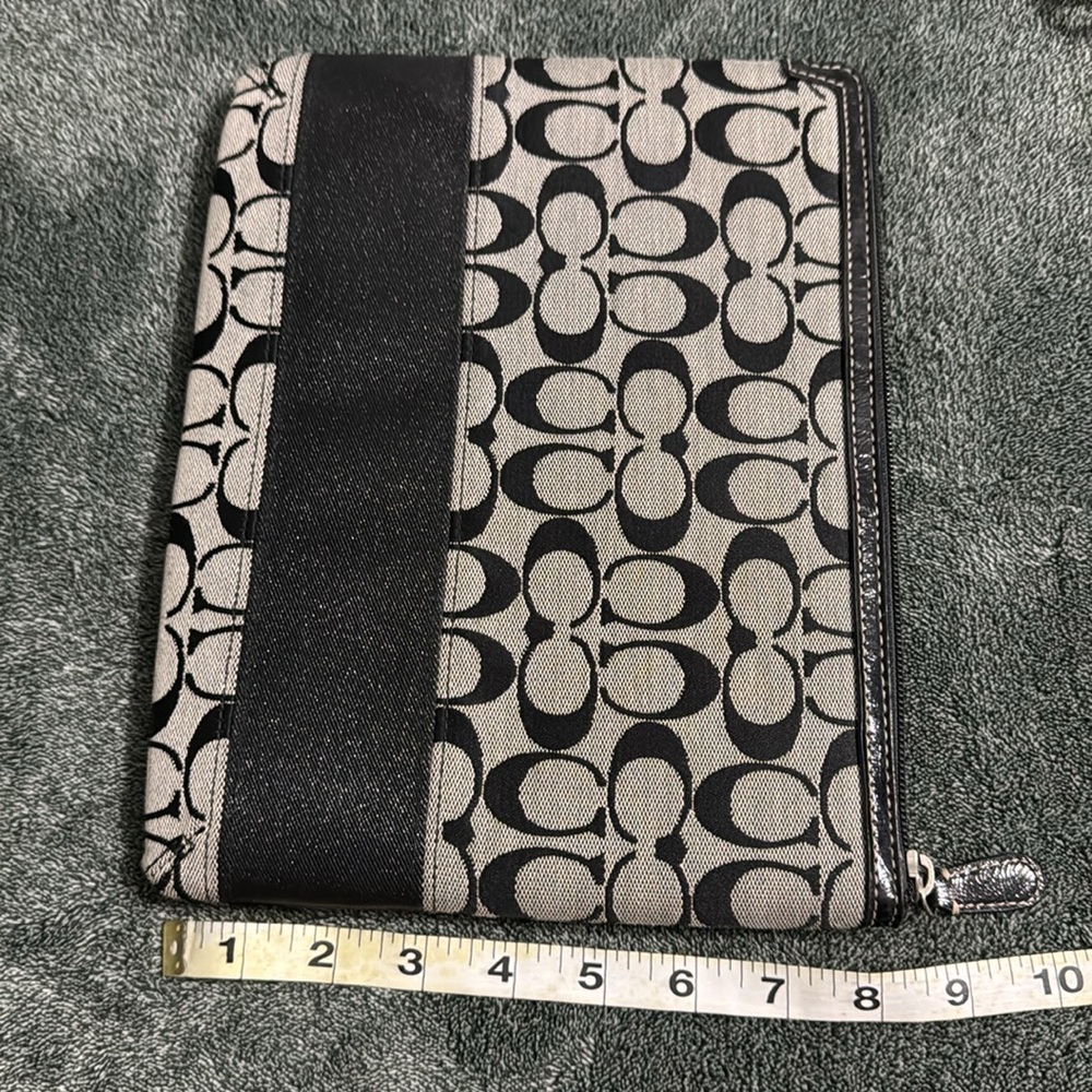 Coach tablet case - Picture 2 of 4